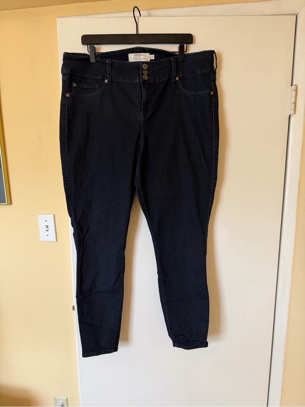 TORRID jeans - size 20T - EUC